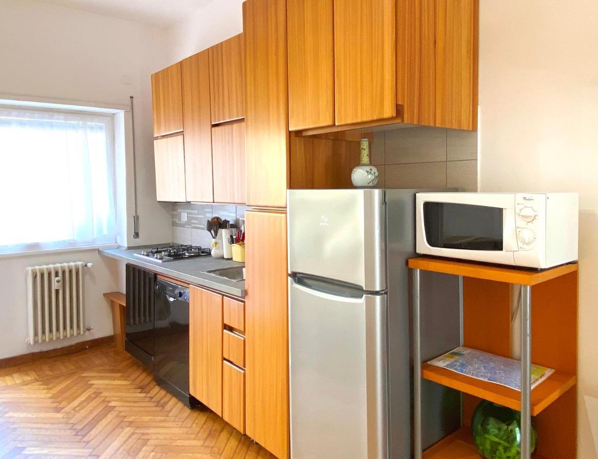 רומא Trastevere For You... 3 Bedrooms Apartment מראה חיצוני תמונה