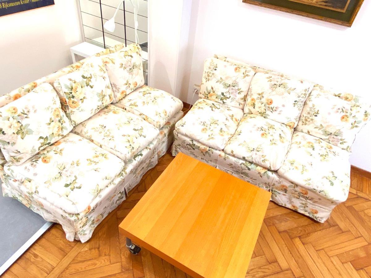 רומא Trastevere For You... 3 Bedrooms Apartment מראה חיצוני תמונה